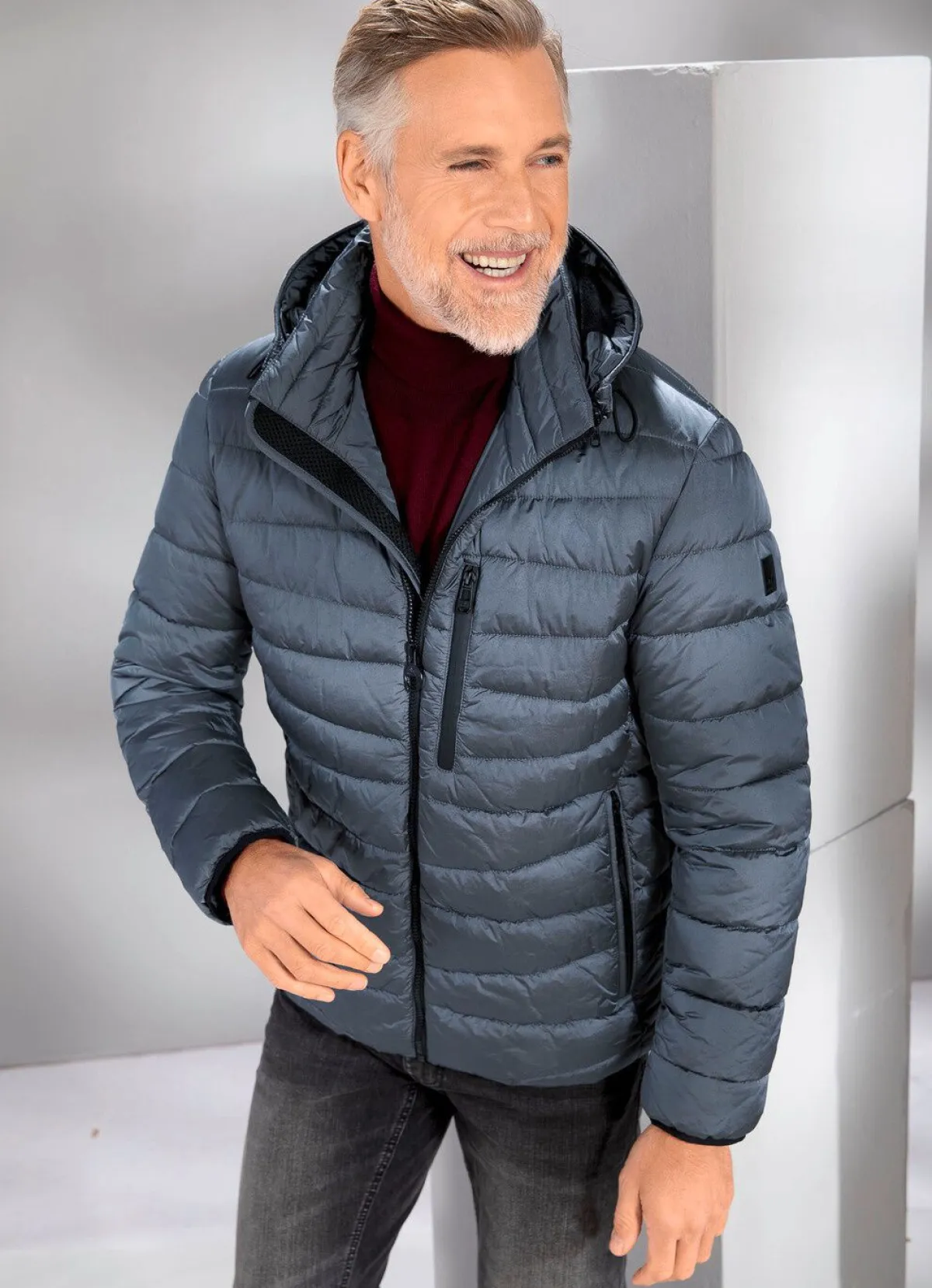 Best New Canadian Steppkurzjacke von „“ STAHLBLAU