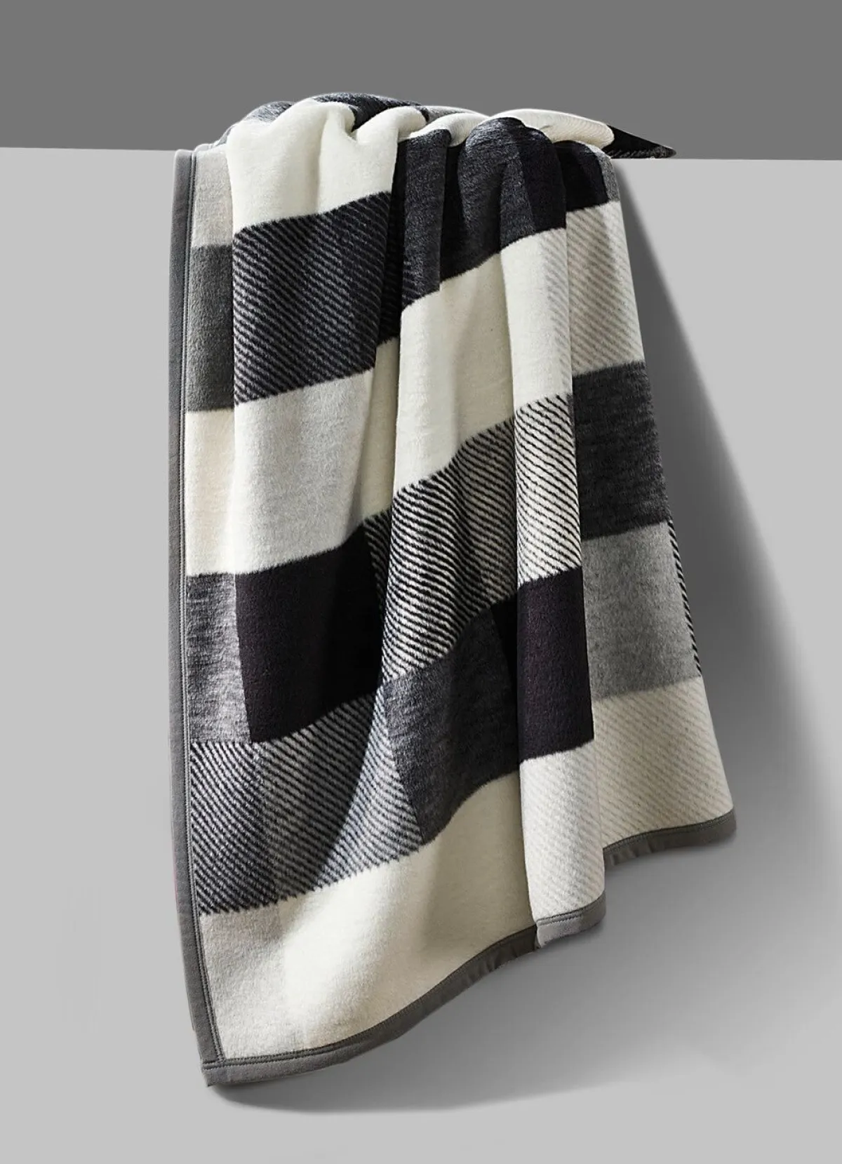 Discount BADER Strapazierfähig Schlafdecke "Cotton Home" GRAU KARIERT
