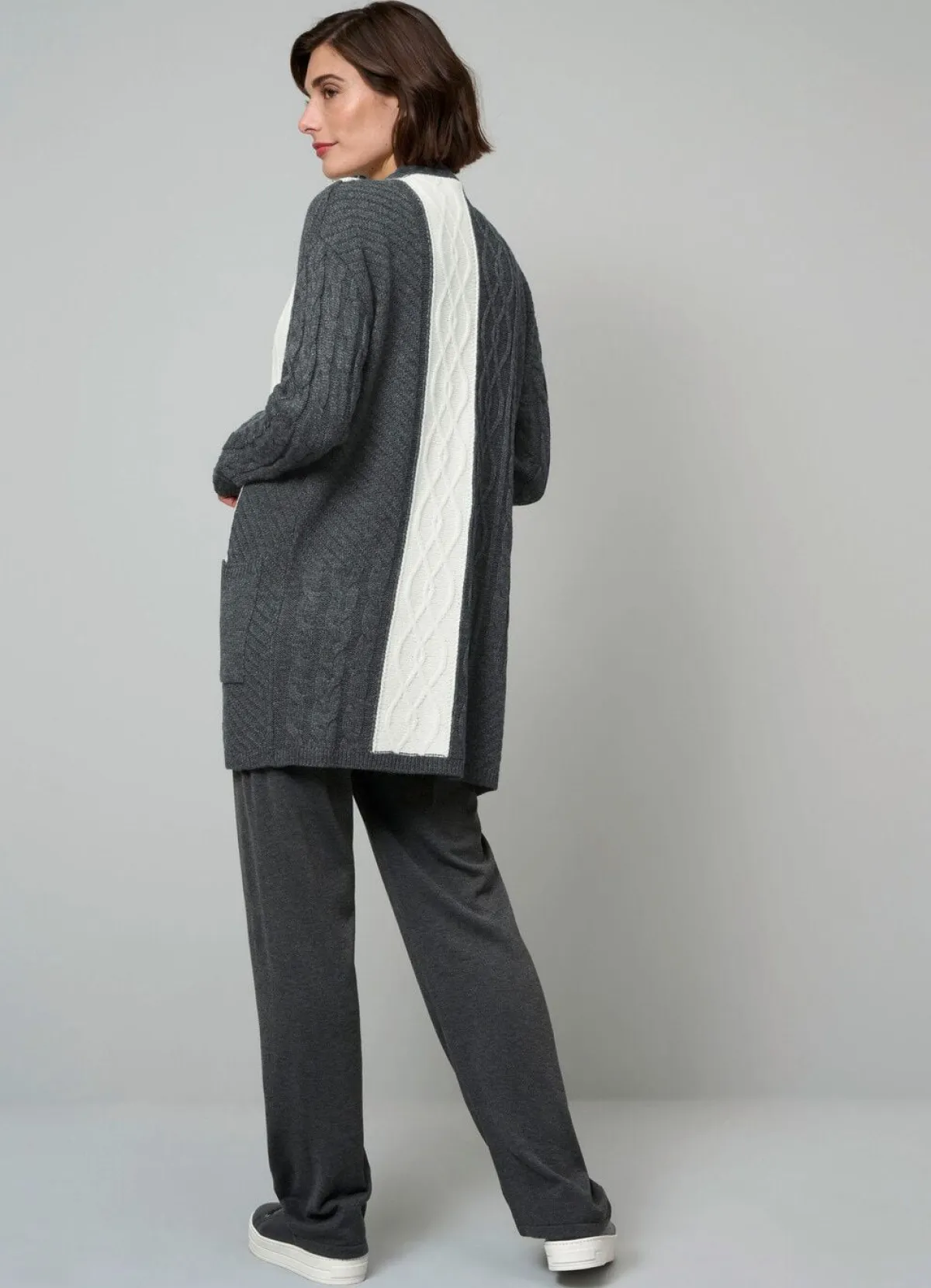 Hot BADER Strickjacke in Strukturmix ANTHRAZIT-NATUR