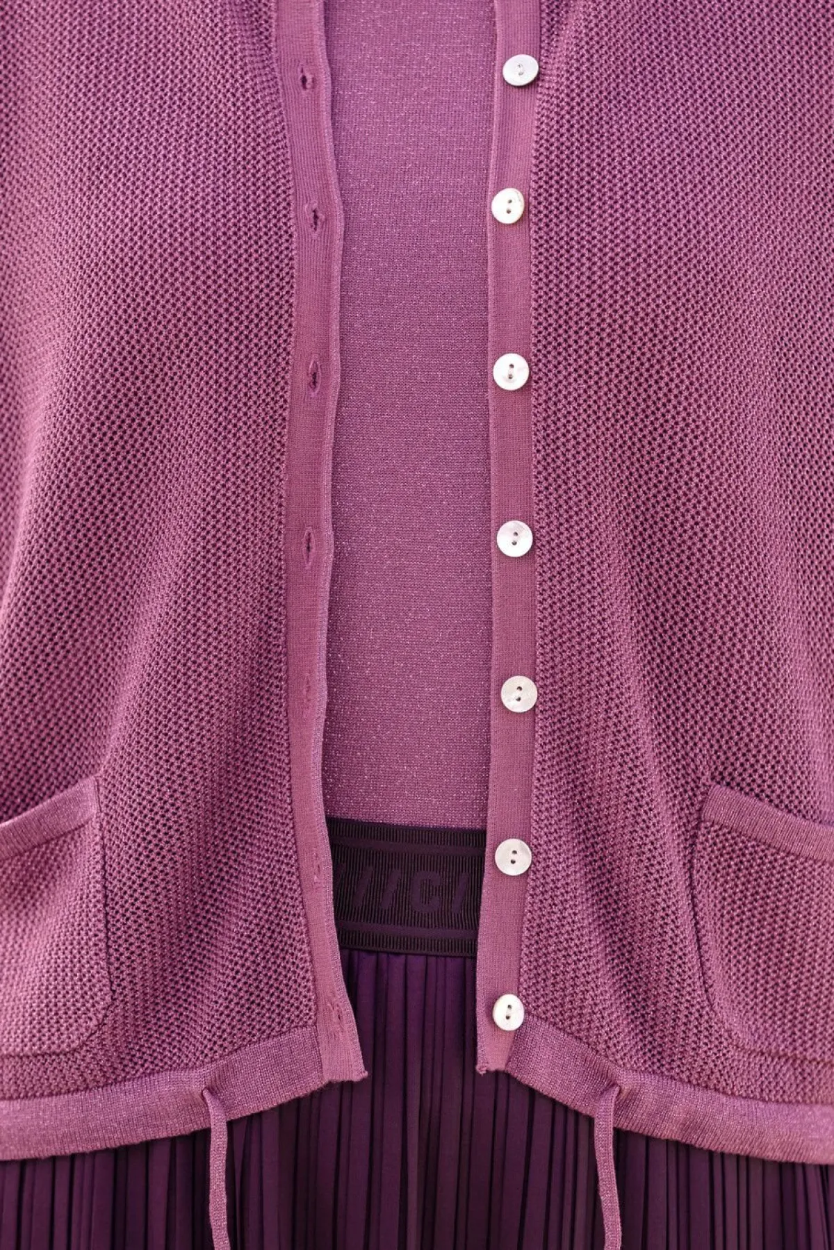 Clearance B/ANCA Strickjacke mit Bindebänder BEERE