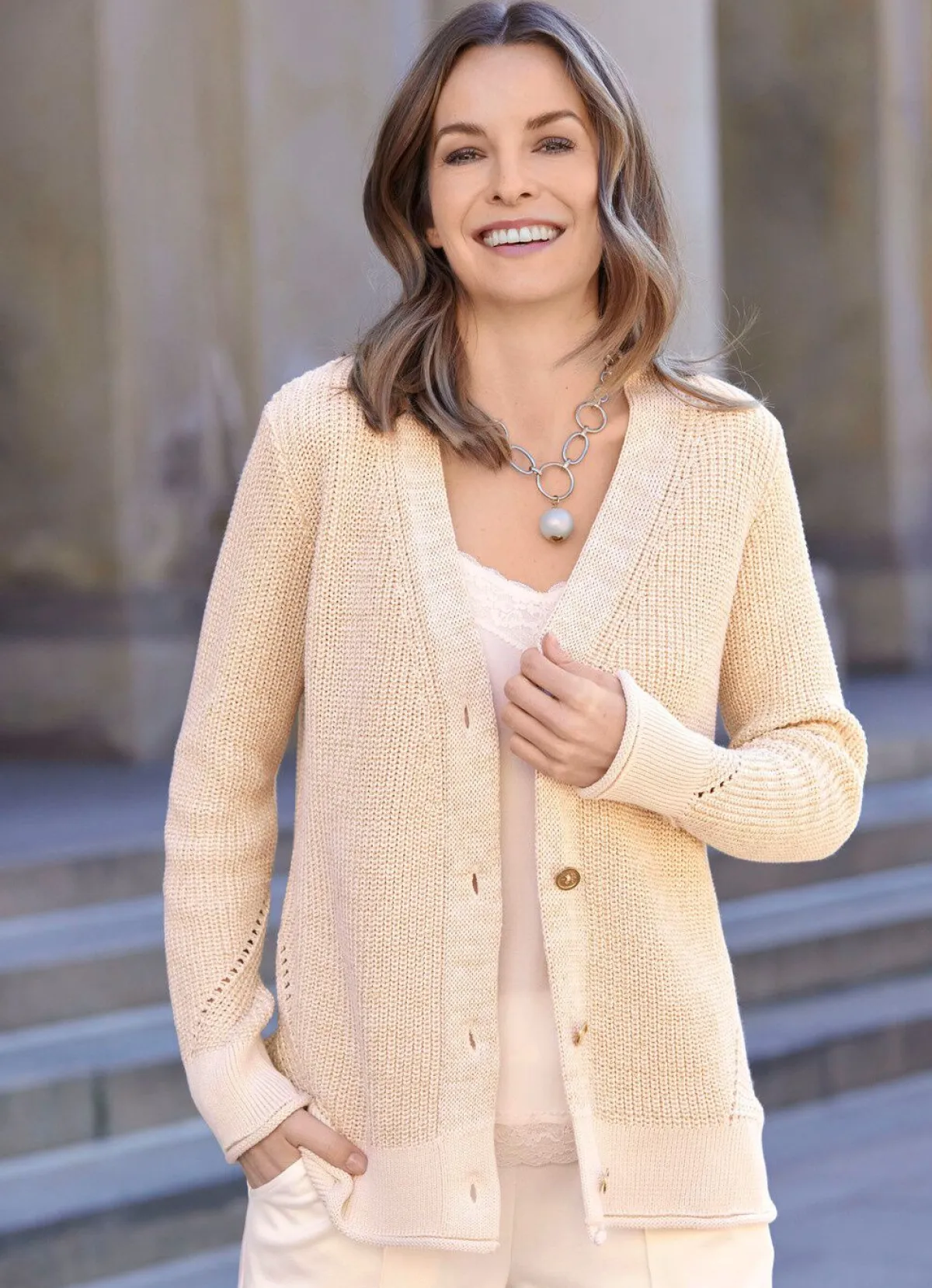 Online BADER Strickjacke mit edlem Glitzer BEIGE-GOLDFARBEN