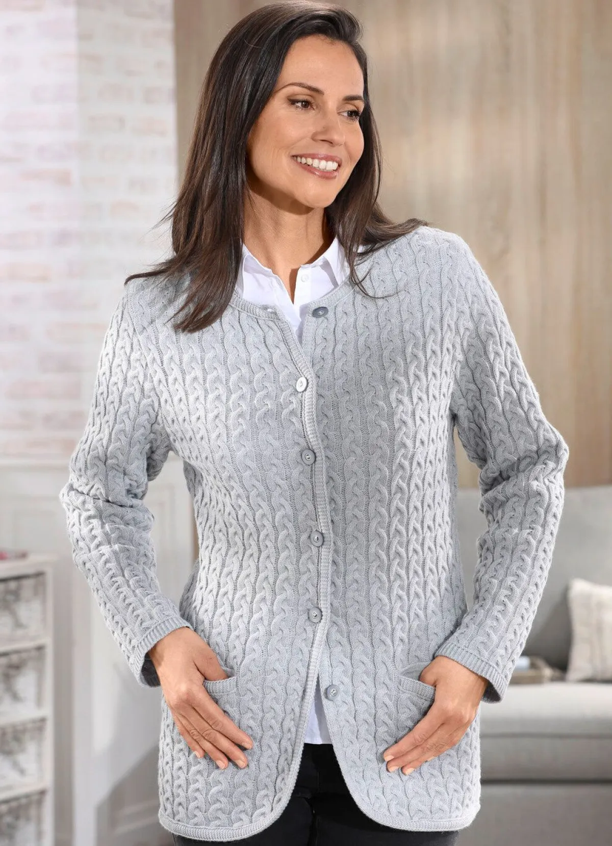 Outlet BADER Strickjacke mit Schurwolle GRAU