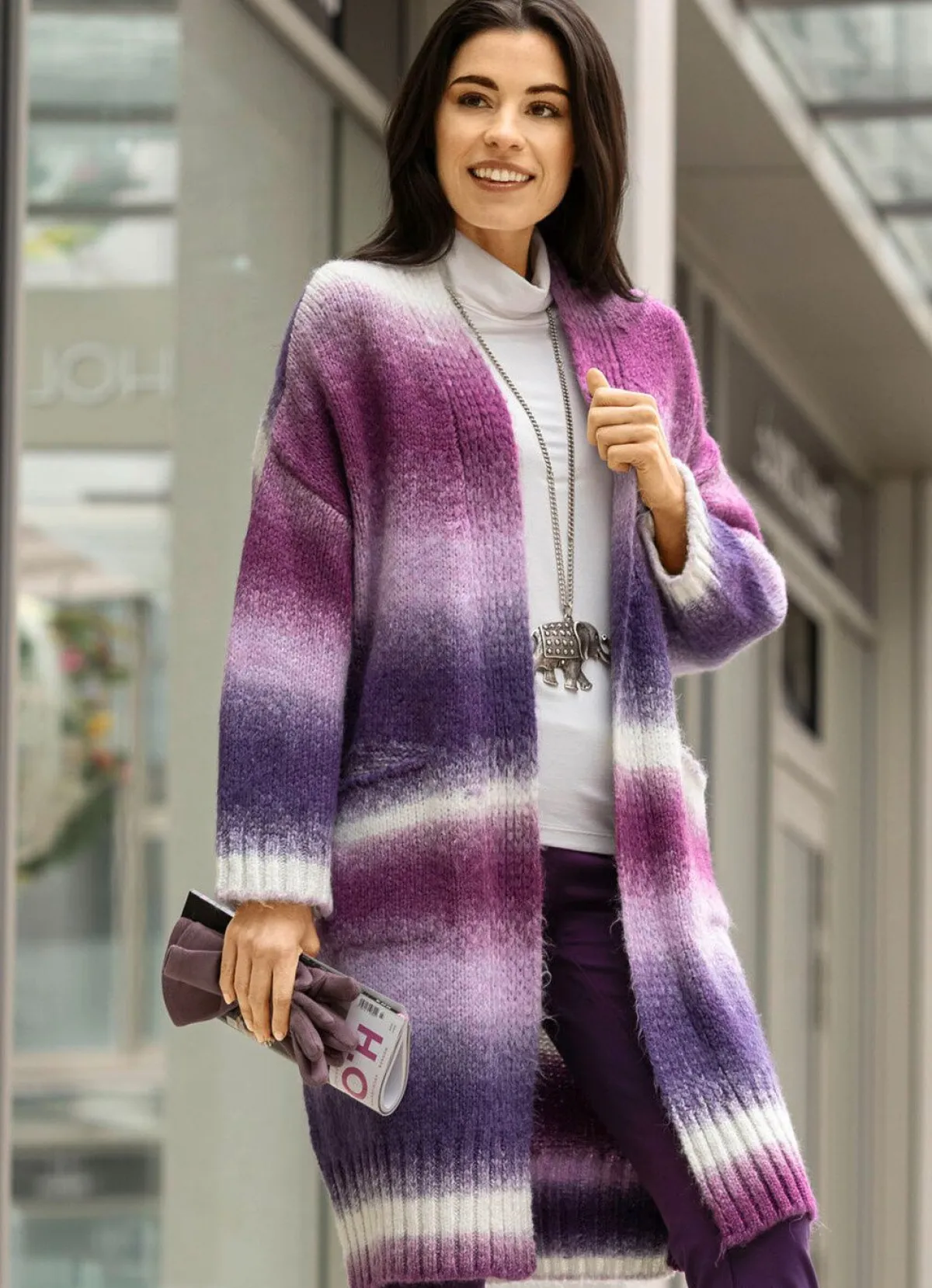 Hot BADER Strickmantel aus flauschigem Effektgarn LILA-BEERE-ECRU