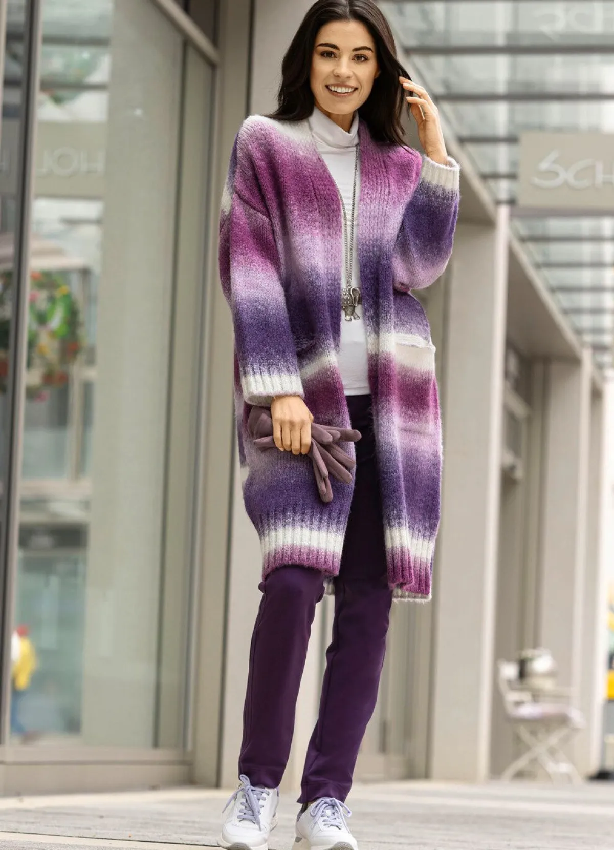 Hot BADER Strickmantel aus flauschigem Effektgarn LILA-BEERE-ECRU