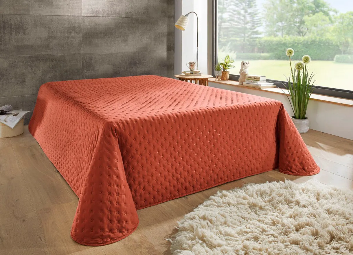 Clearance BADER Tagesdecke mit Steppung und Bandeinfassung TERRA