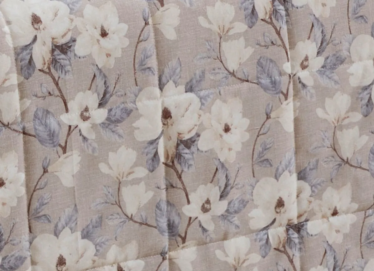 Sale BADER Tagesdecken mit Karosteppung und Kissenbezüge BEIGE