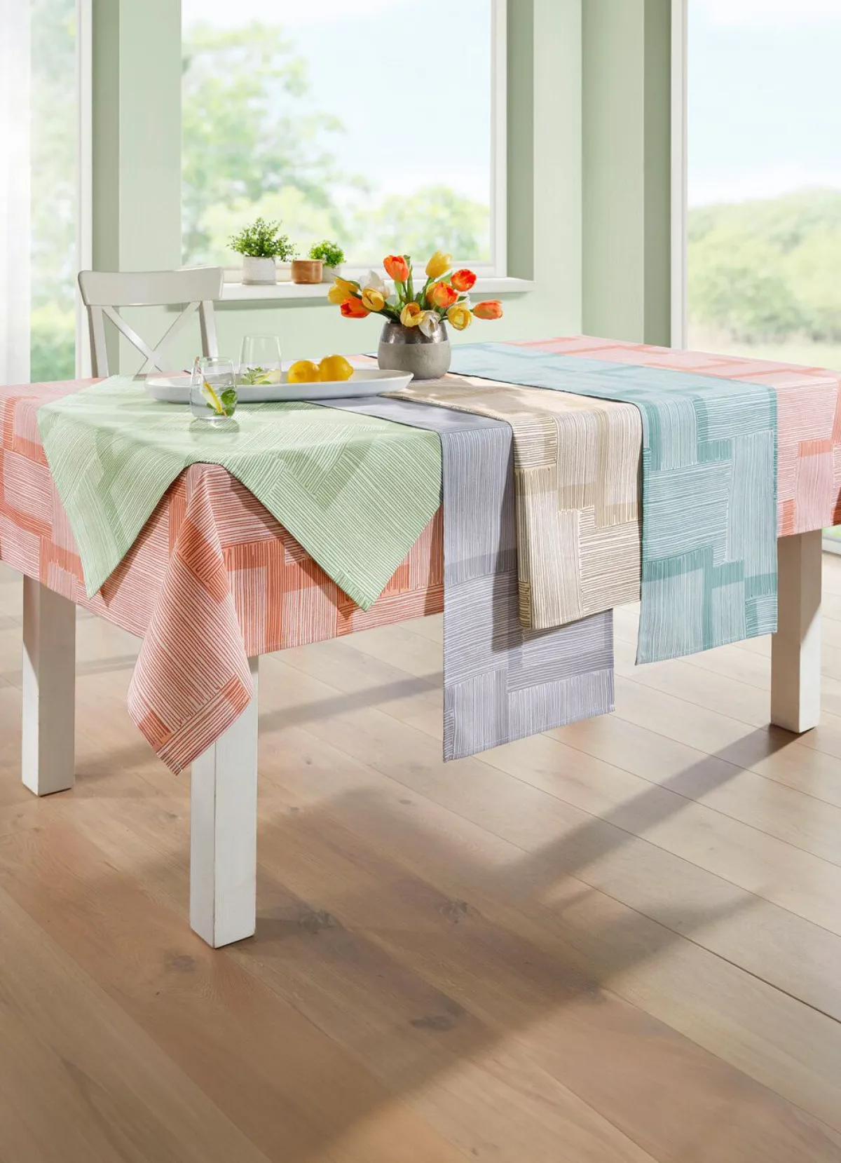 New BADER Tischdecke mit Fleckschutz-Ausrüstung AQUA