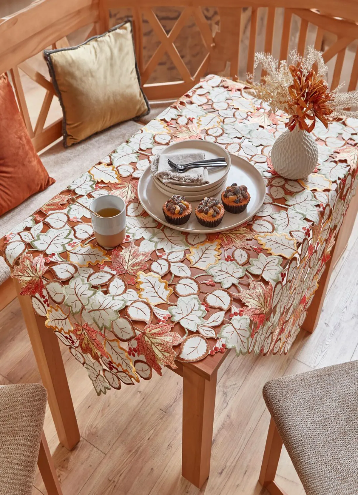 New BADER Tisch- und Raumdekoration mit herbstlichen Blättermotiven SEKT