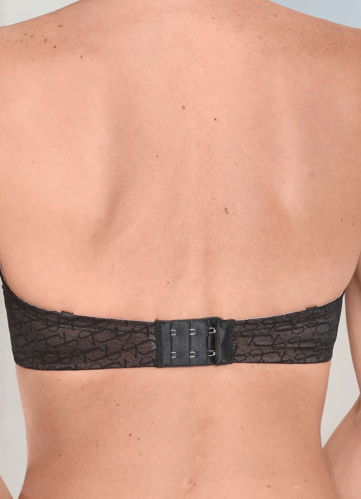 TRIUMPH Singature Sheer-Bügel-BH mit abnehmbaren Trägern SCHWARZ