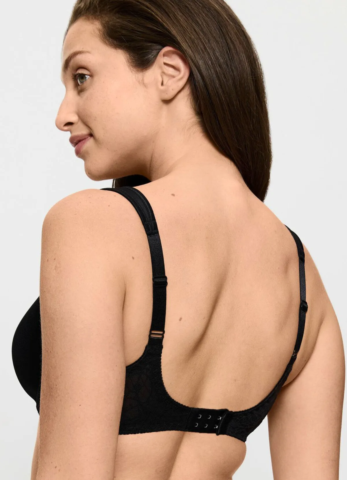Clearance BADER Triumph-Comfort Minimizer-Bügel-BH mit elastischer Tüllstickereispitze SCHWARZ