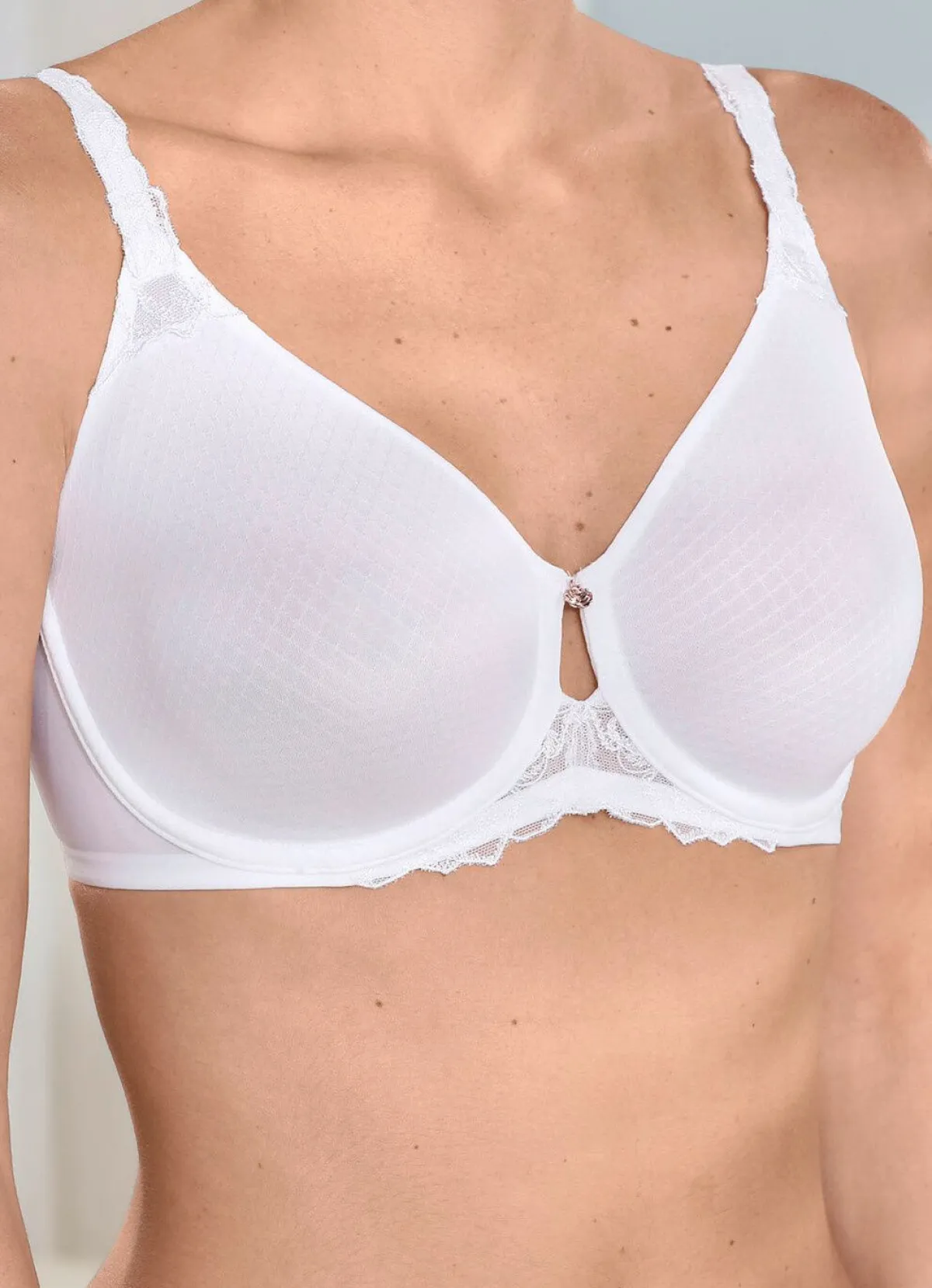 Best TRIUMPH Wild Azalea Florale Minimizer-Bügel-BH mit zarter Spitze WEISS