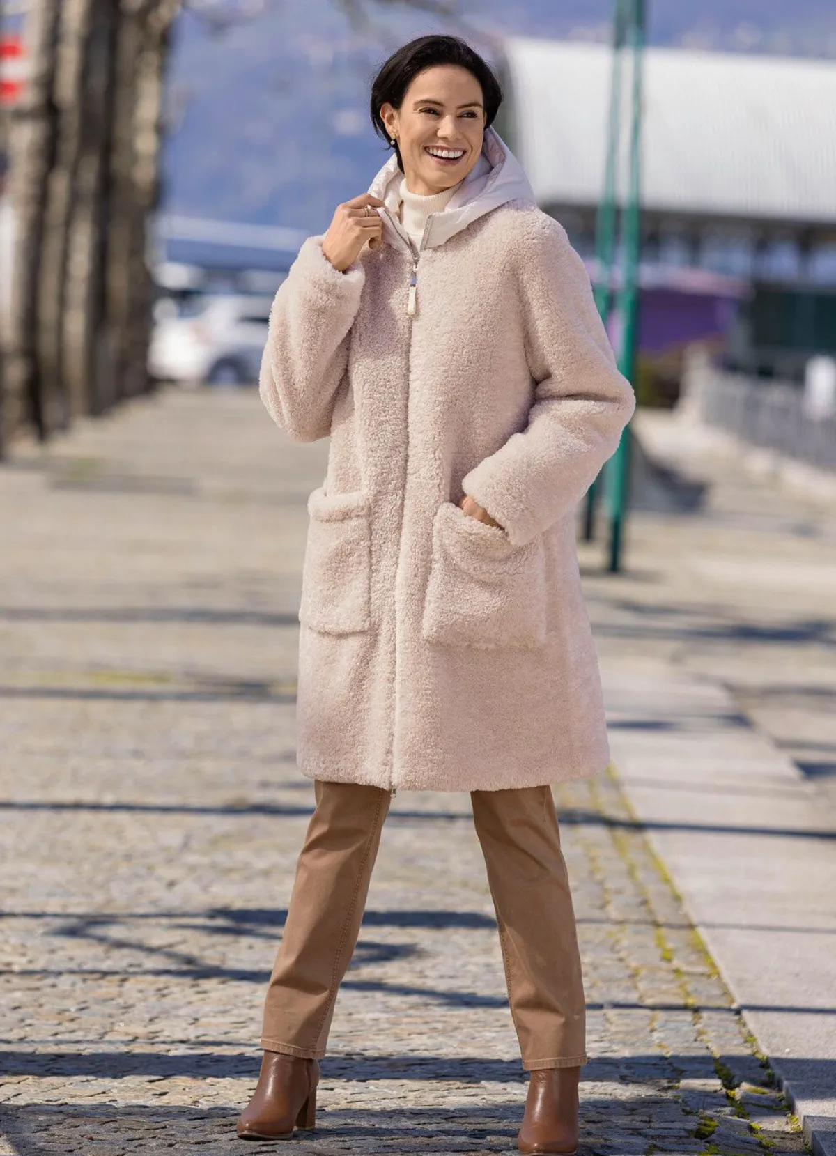 BADER Wende-Kurzmantel im Oversized-Look CREME