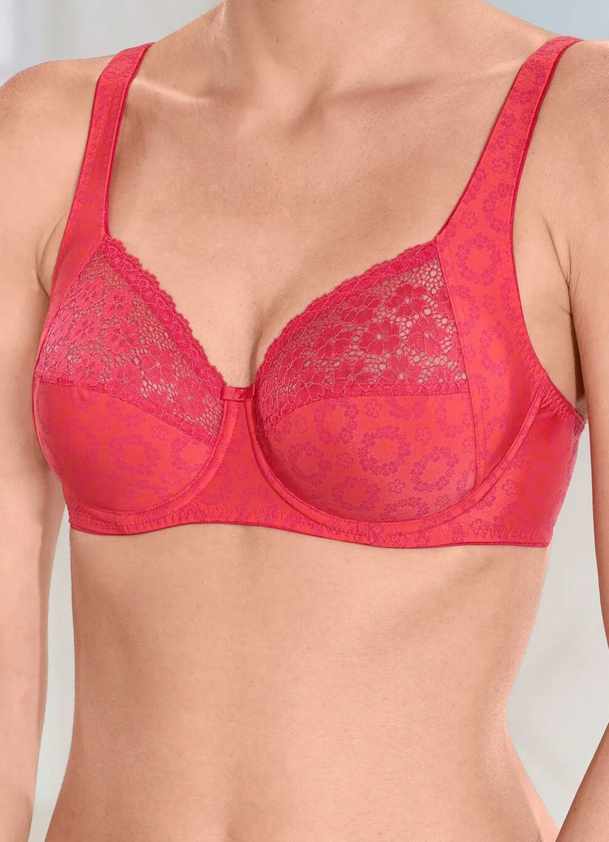 Hot FORMAT Zauberhafter Bügel-BH mit Elastikspitze ROT